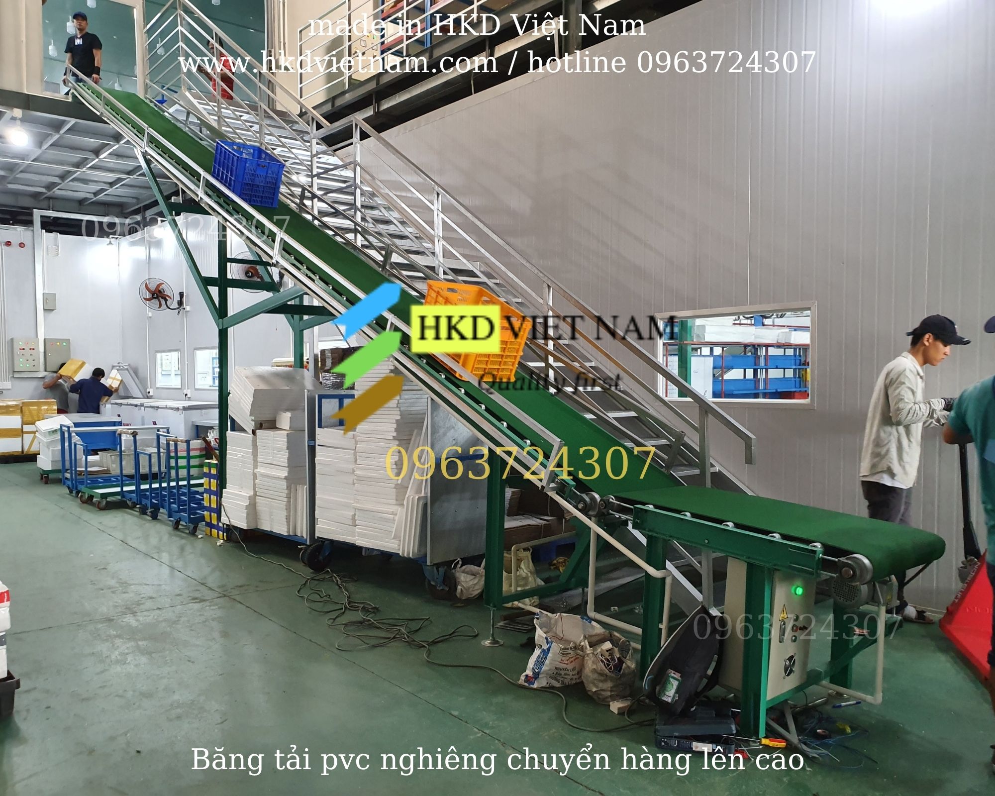 băng tải nghiêng chạy 2 chiều