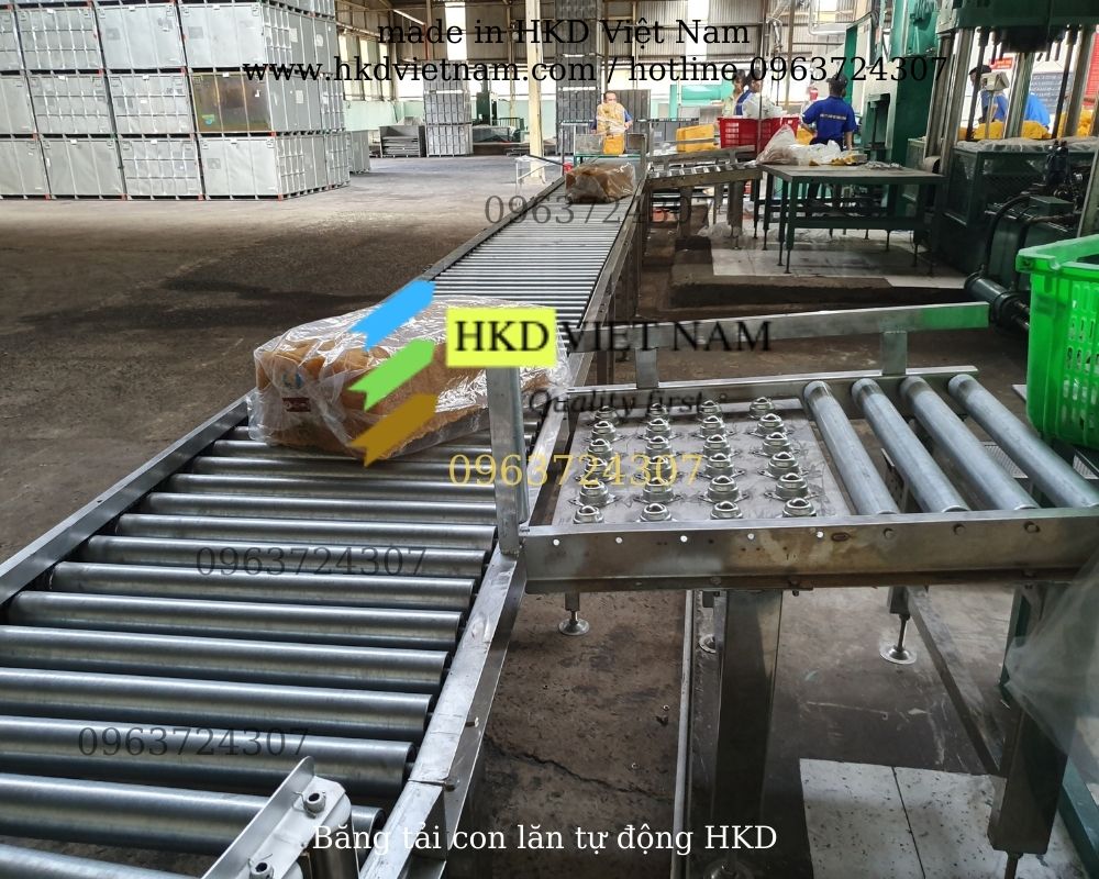 băng tải con lăn tự động